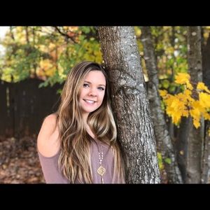 Meet your Posher, Savanna